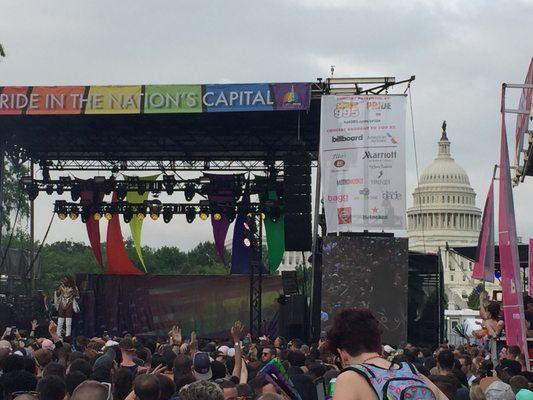 Asia O'Hara from Rupaul's Drag Race gave an amazing performance! See amazing to have the nation's Capitol building right there!