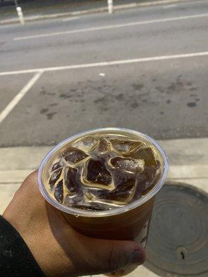 if I could buy this exact americano every time, i would. im a sucker for crema on iced americanos.