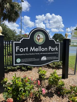 Fort Mellon Park