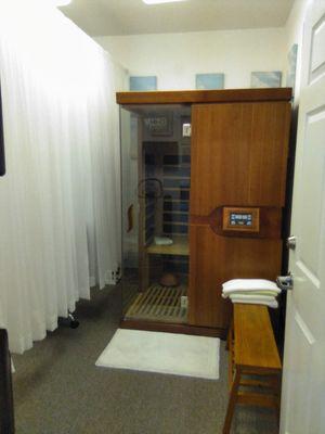 Infrared sauna