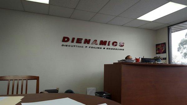 Dienamics