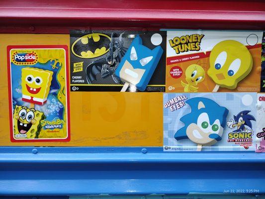 SpongeBob,Batman,Sonic and Tweetie bird.