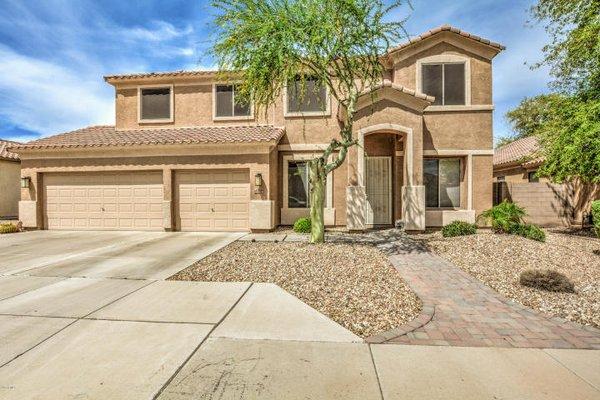 Beautiful 4/3  3,000 sq.ft. in Litchfield Park SOLD in 7 days 350,000