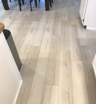 Vinyl flooring