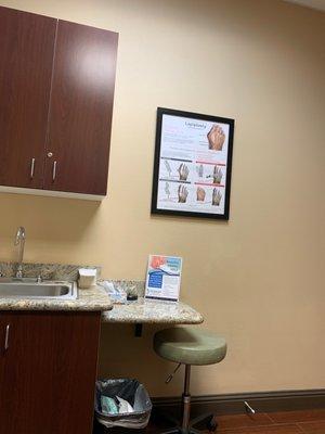 Foot exam room