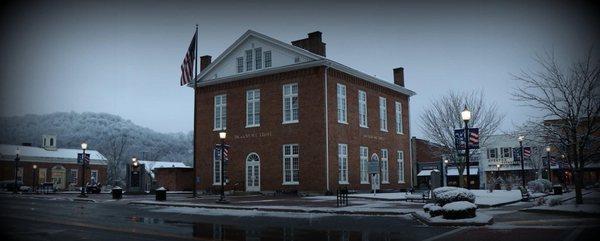 Overton County Courthouse