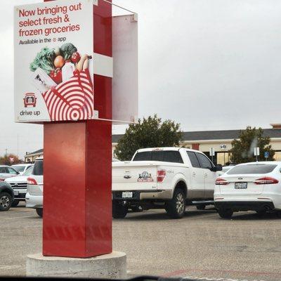 11-4-22: target east curbside pickup.