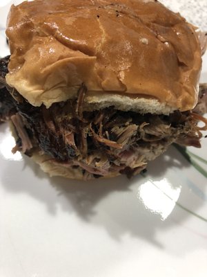 Pulled pork sandwich