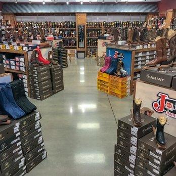 Men's and Women's Boots From Ariat, Justin, Tony Lama, Corral, Circle G, Twisted X & Roper