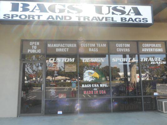 ALL PRODUCTS &MATERIALS MADE IN U.S.A. LEADING MANUFACTURER OF SPORT&TRAVEL BAGS,CUSTOM PRODUCT DESIGN.OVER 200 STYLES TO CHOOSE FROM.