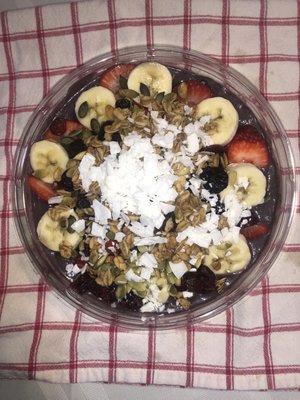 Thank you for always making the best açaí bowls! The juices and N. Money Bag Juice/green grapes avocado cucumber are my favorite as well!