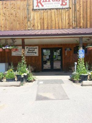 Summer patio garden, eat or drink in comfort