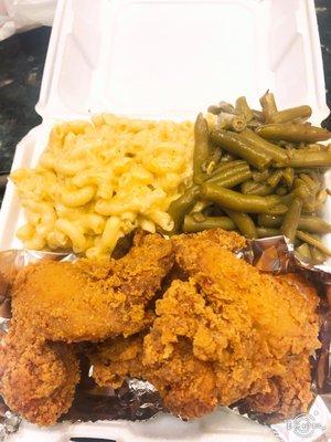 Fried 4ps mix chicken Platters With macaroni cheese & String Beans