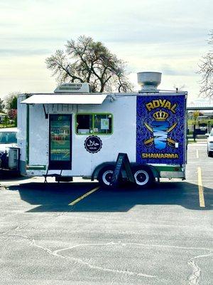 Royal Shawarma food truck