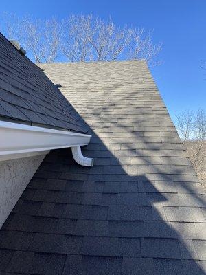 Lenexa Kansas Roofing Contractor - Roof Repairs & Replacements - Gutters - Storm Damage - Insurance Claim