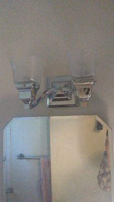 NEW BATHROOM LIGHT FIXTURE