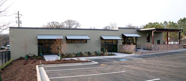 Front parking lot view of our new studio.