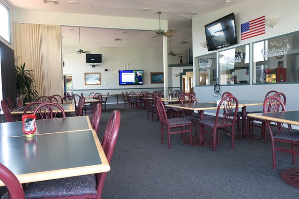 empty dining area equals safe dining area