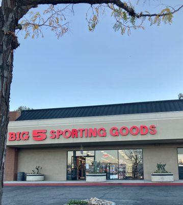 Big 5 Sporting Goods