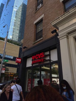 Great cvs location in Manhattan