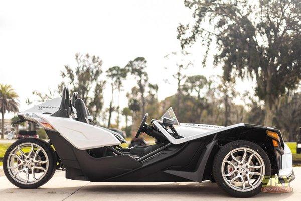 Rent the Slingshot with Automatic transmission