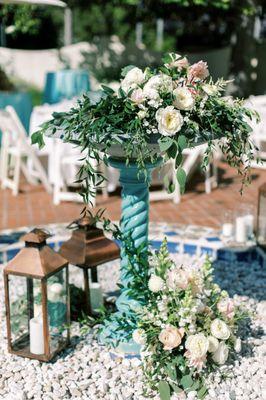 Existing fountain decorated for a wedding  at the Unitarian Society of Santa Barbara with KB Events