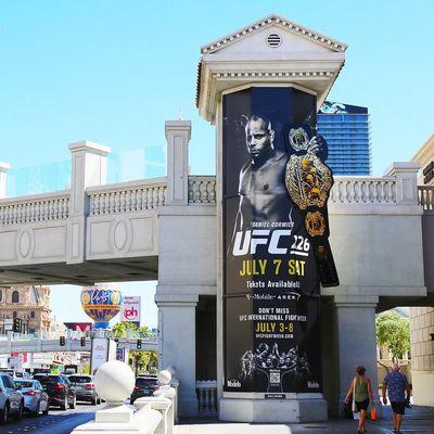 Touchdown Tower for UFC on the Las Vegas Strip. Digital Out-Of-Home Advertising