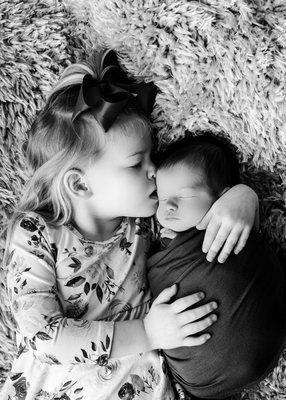 Sibling portraits, baby and sibling photography, newborn photography