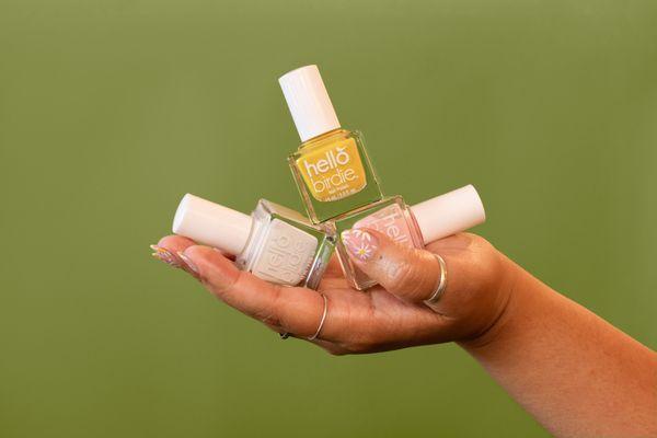 Offering non-toxic, cruelty free, vegan Hello Birdie Nail Polishes for regular polish manis and pedis.