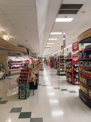 Stop & Shop Belchertown MA. Older, clean store.