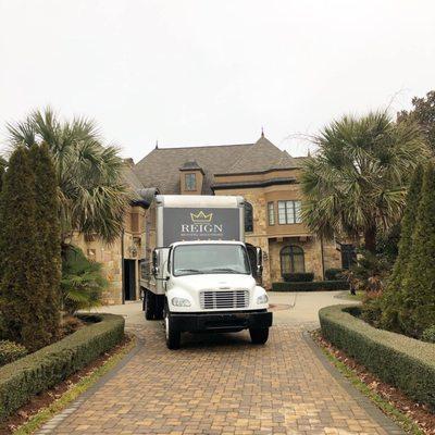 Reign Moving Solutions