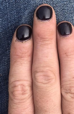 Look at those cuticles. Yuck!