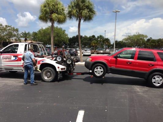 Uhh, that's my car on the right getting towed by Norm's Towing.