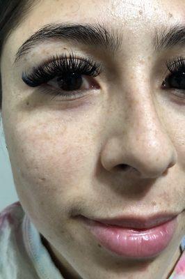 Full volume eyelash extensions