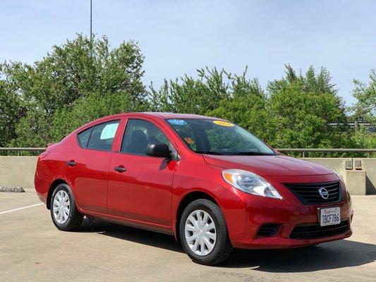 2014 Nissan Versa S -SOLD!