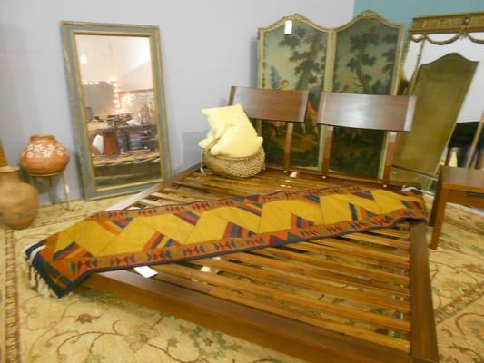 La Casa Fina Consignment And Antiques