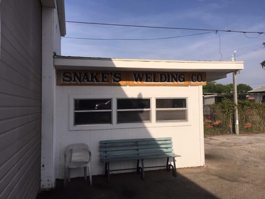 Snake's Welding