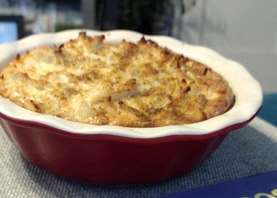 Personal 5" Jumbo Lump Crab Pie
Don't want the whole pie? Experience Crab Pie Queen on a smaller scale! Order the 5" Small Pie. No Filler!