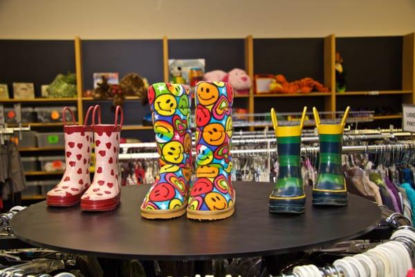 Get cute boots for kids and a lot more! We have great merchandise for children, from infants to teens.