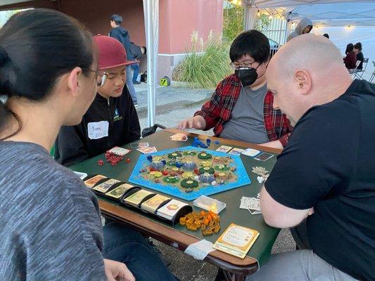 Catan Finals played on the 3-Dimensional map of Catan!