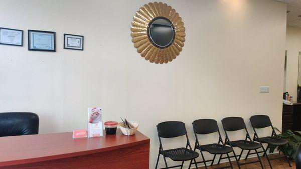 Shaheen Beauty Salon