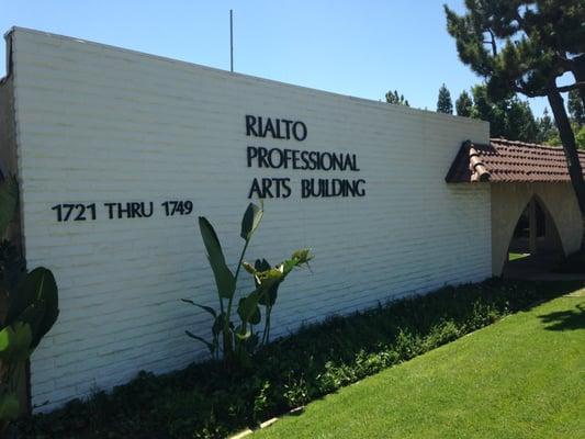 Dr. Pompa's office is located in the Rialto Professional Arts Building