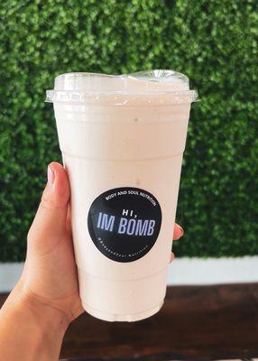 Bananas Cookies & Cream Caramel Shake