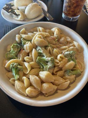 Pasta Con Broccoli