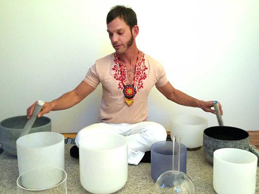 Sound Healing and REIKI with Derrick Little