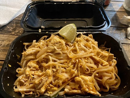 Chicken Pad Thai Dinner N-1