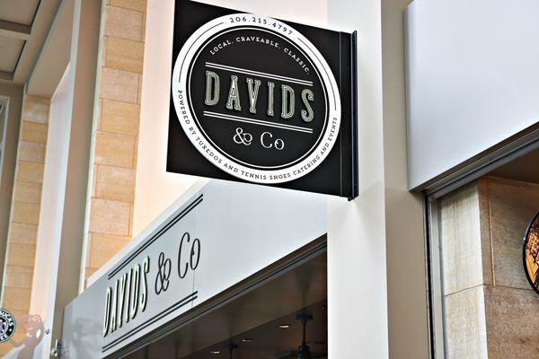 Located inside Benaroya Hall on Third Avenue in downtown Seattle, Davids & Co. offers a relaxed, pre-show dining option.