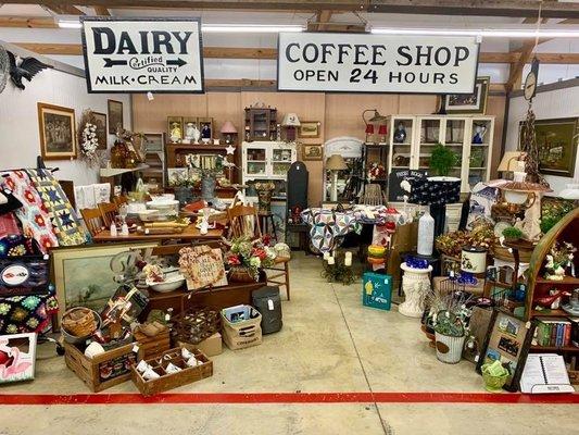 Booths with a little bit of everything.  Glassware, home decor, signs.