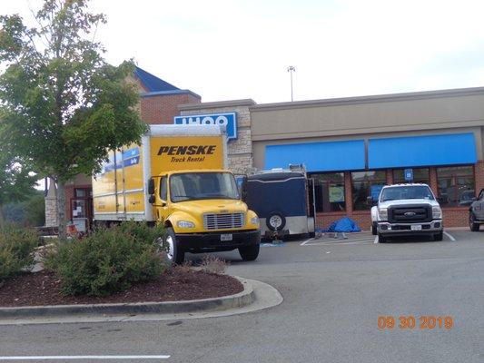 IHOP Canton, closed to update the store.