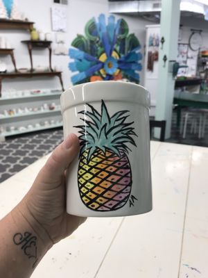 Free hand pineapple